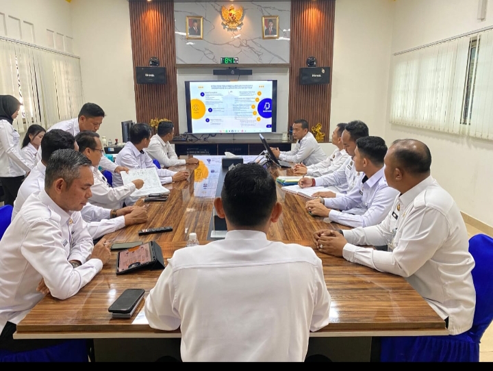 Lapas Batam Gelar Rapat Evaluasi Kinerja, Bahas Permasalahan dan Solusi Tiap Seksi