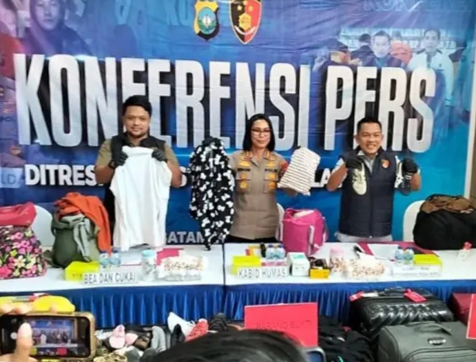 Polda Kepri Gagalkan Penyelundupan Ratusan Barang Bekas Ilegal Asal Singapura
