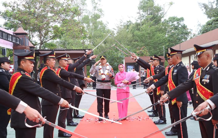 Kombes Pol Anggoro Wicaksono Resmi Menjabat Kapolresta Barelang