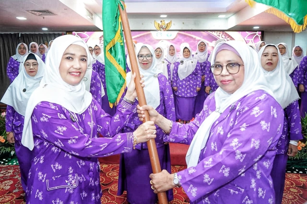 Nenny Dwiyana Resmi Nakhodai PW Wanita Islam Kepri 2026–2031, Tekankan Peran Strategis Perempuan