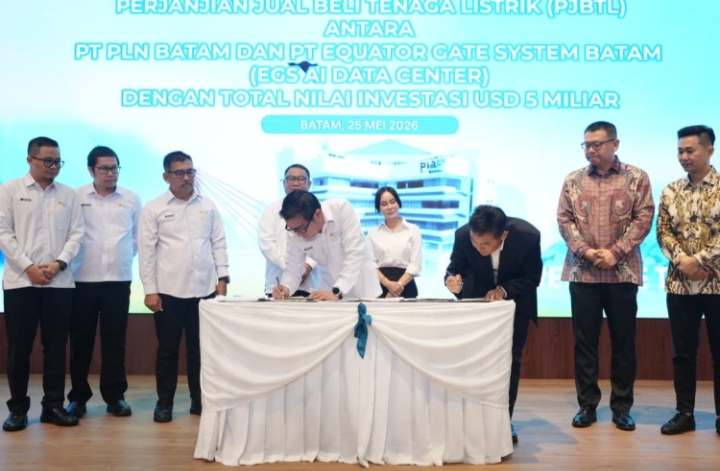 Keterangan Poto: PT PLN Batam teken kerjasama bangun data center di Batam (foto/Humas PLN Batam)