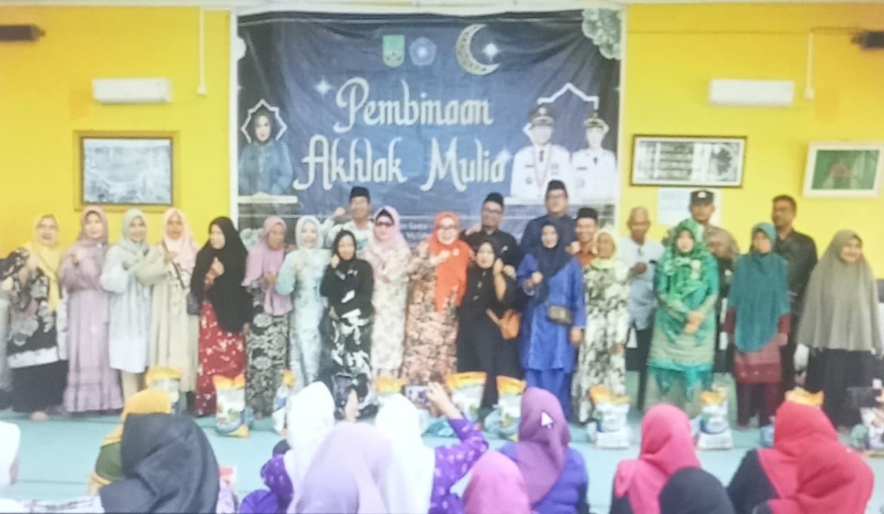 TP-PKK Kota Batam Gelar Pembinaan Akhlak Mulia di Masjid Baiturrahman Sijantung.