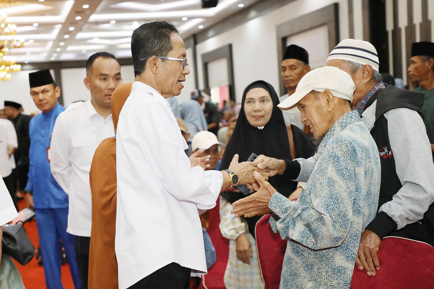 Fokus Sejahterakan Lansia, Wali Kota Batam Ajak Kader Posyandu Perkuat Pendampingan