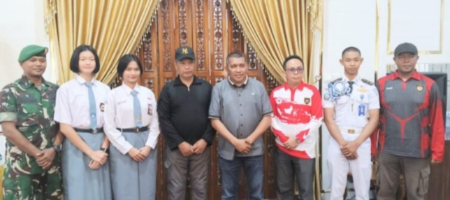 Wabup Rocky Lepas Tiga Calon Paskibraka, Sebut Mereka Kebanggaan Karimun