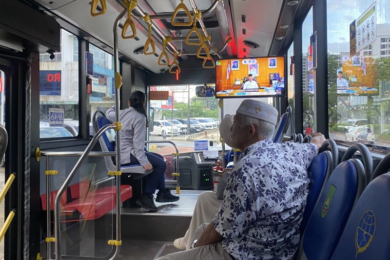 Keterangan Poto: terlihat dari dalam bus Trans Batam (foto/ist)