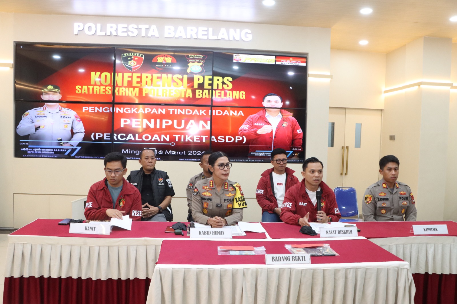 Polresta Barelang Bongkar Sindikat Calo Tiket Kapal Roro di Pelabuhan Punggur, Oknum Karyawan BUMN Terlibat!