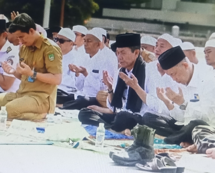 Wali Kota Batam Hadiri Pelaksanaan Shalat Istisqa di Dataran Engku Putri, Ajak Warga Bijak Gunakan Air