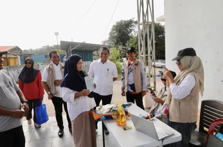 Jelang Nataru, Pemko Batam Gelar Pasar Murah di 47 Titik, Sekda Firmansyah Tinjau Langsung Lokasi