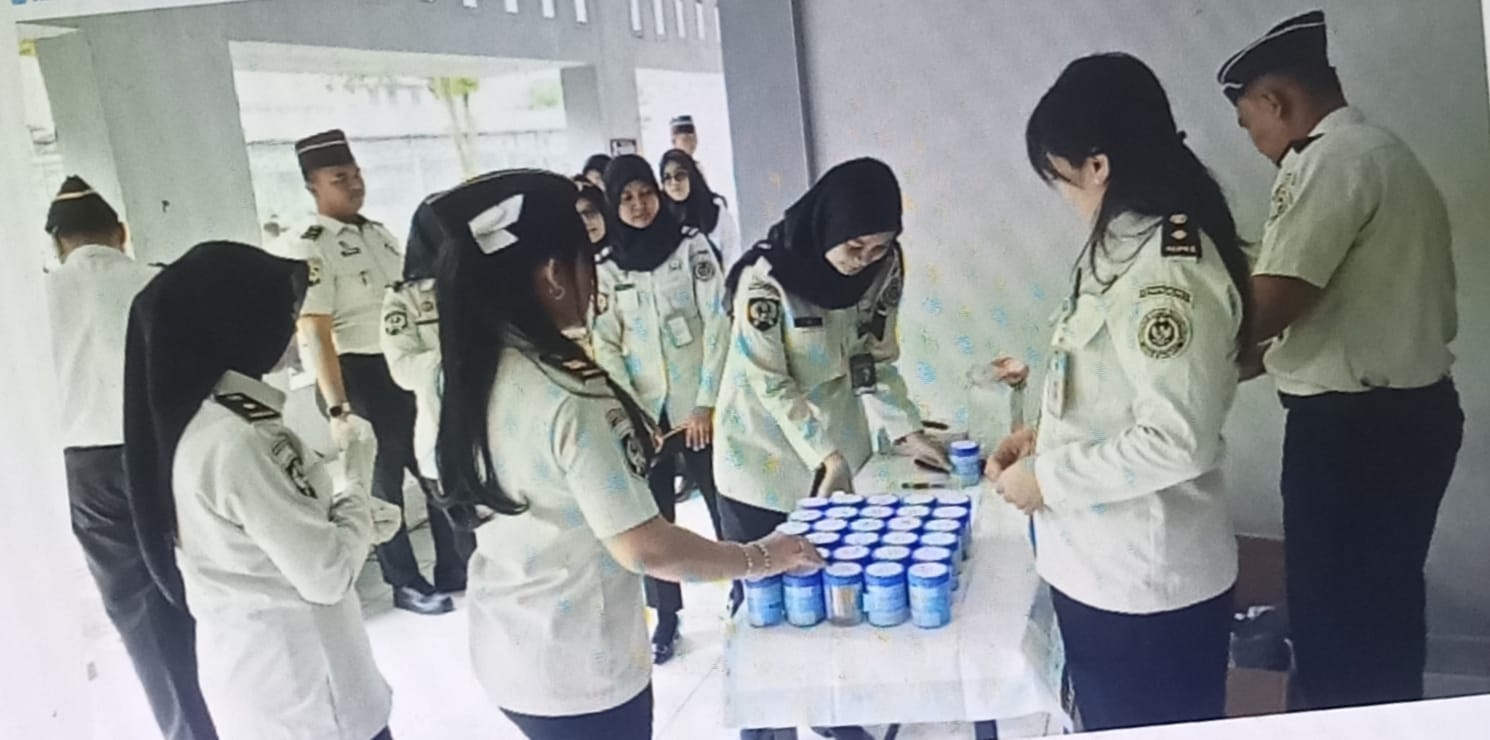 Wujudkan Lingkungan Bersih Narkoba, 127 Pegawai Lapas Batam Jalani Tes Urine Massal