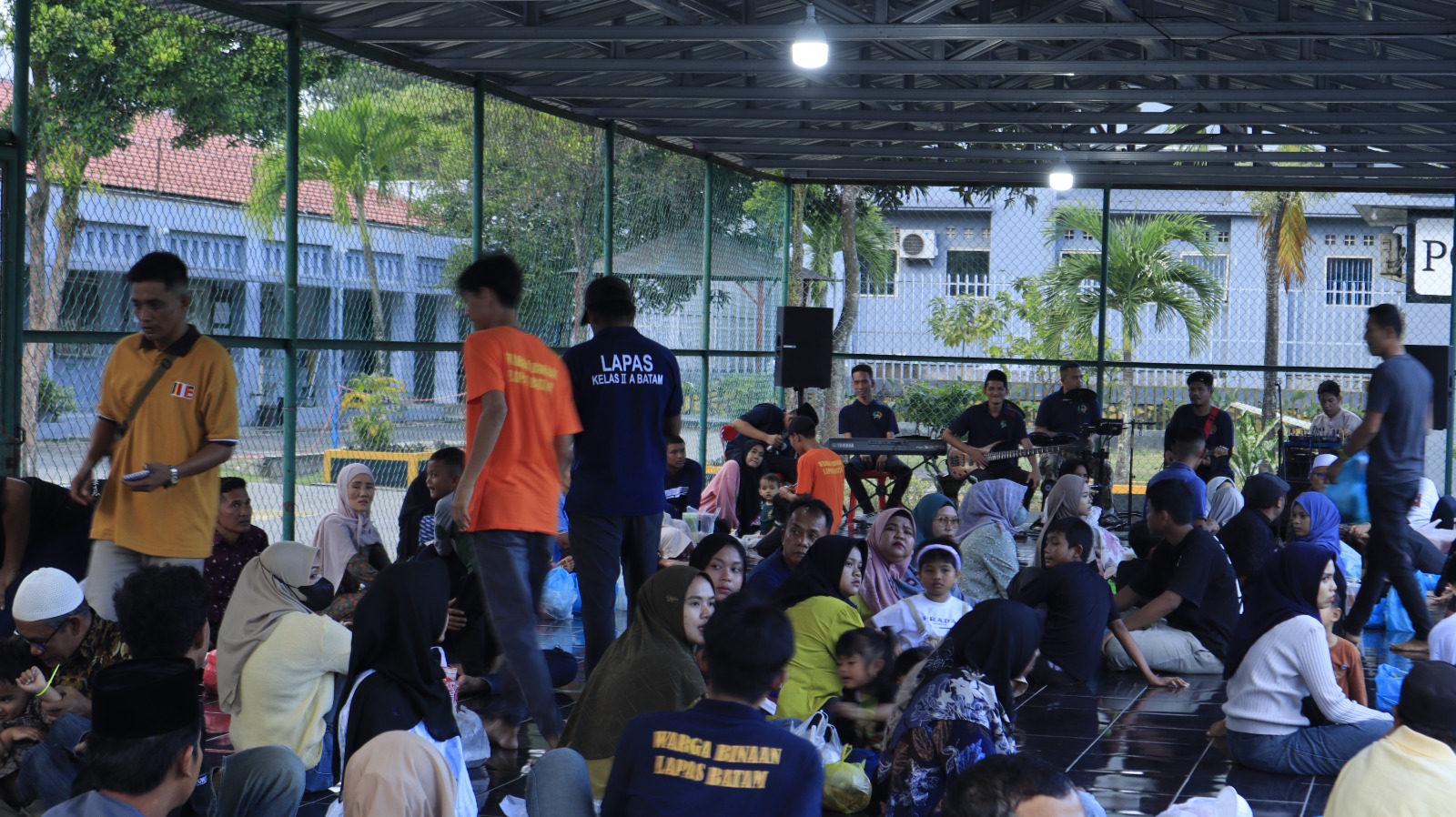 Momen Haru di Lapas Batam: WBP dan Keluarga Melepas Rindu Lewat Buka Puasa Bersama