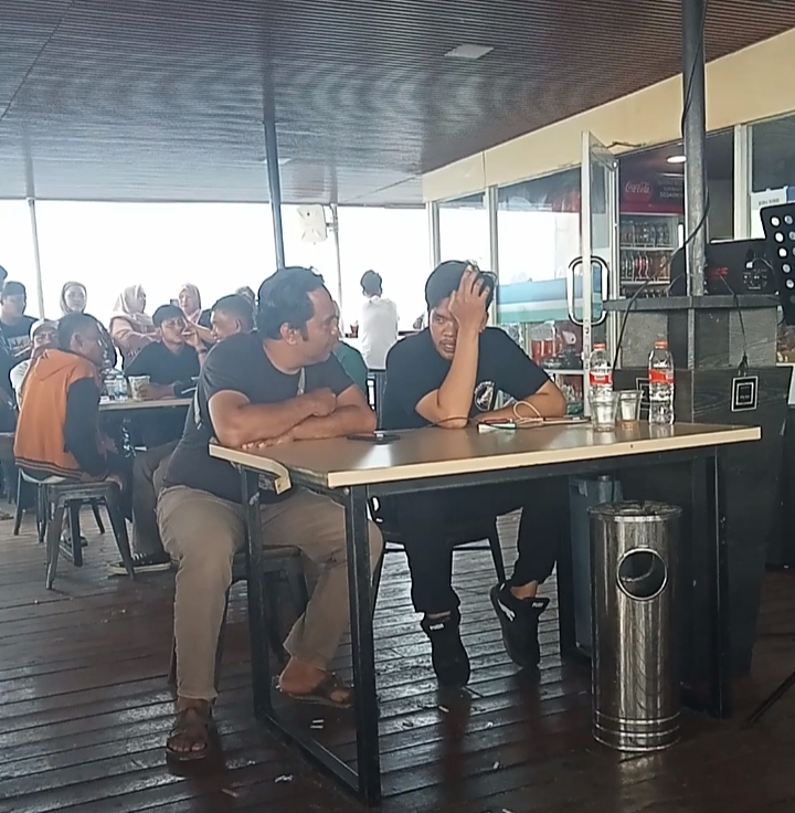 Pemudik Keluhkan Mahalnya Harga Makanan dan Minuman di KM Kelud: Kopi Rp15 Ribu, Pop Mie Rp20 Ribu