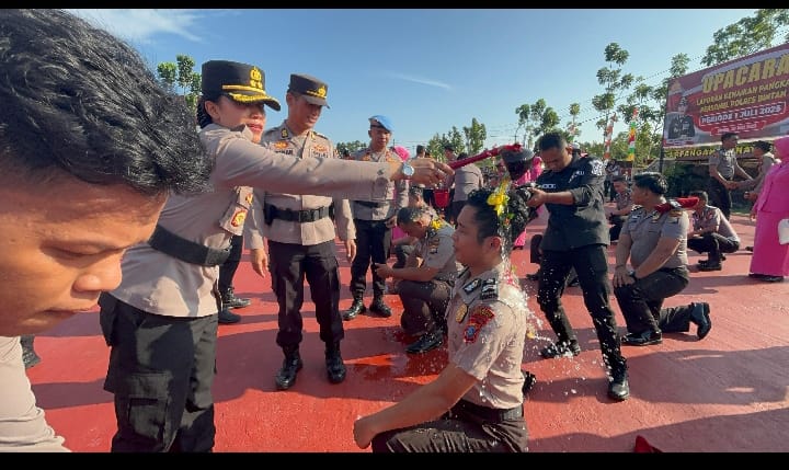 41 Personil Polres Bintan Naik Pangkat, Kapolres Pimpin Langsung Upacara