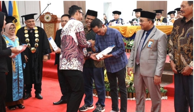 Amsakar Achmad Dorong Lulusan Unrika Jadi SDM Unggul dan Pembelajar Kritis