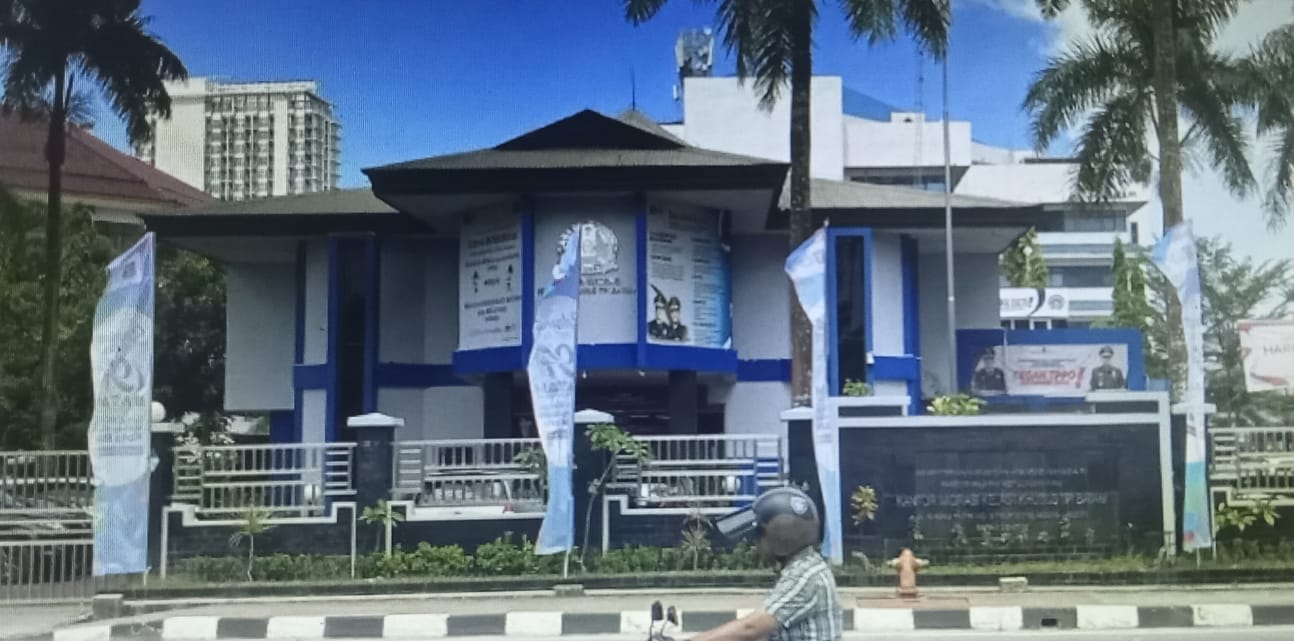 Imigrasi Batam Berbenah: Upaya Pemulihan Layanan Pasca Nonaktifnya Pejabat Utama