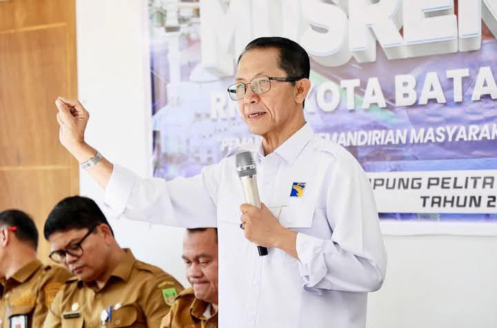 Wali Kota Batam Serap Aspirasi Warga di Musrenbang Kampung Pelita, Fokus pada Air Bersih dan Sampah