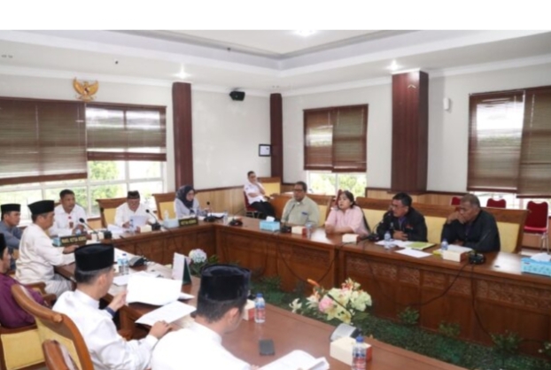 DPRD Batam Gelar RDPU Terkait PHK Karyawan Hotel Harmoni Suites