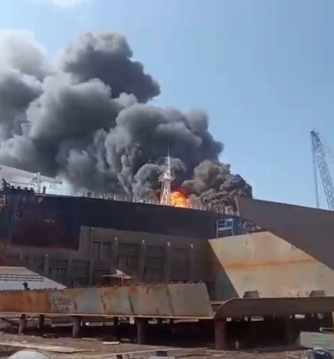 Ledakan Dahsyat Kapal Tanker di Batam, Puluhan Pekerja Tewas dan Belasan Luka-Luka