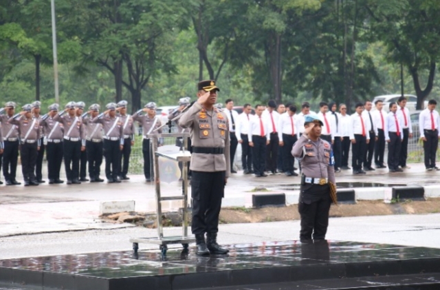 Olahraga Satukan Kita": Polresta Barelang Peringati HAORNAS ke-42 dengan Semangat Kekeluargaan