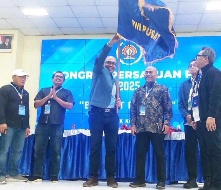 Akhmad Munir Terpilih sebagai Ketua Umum PWI Pusat Periode 2025-2030