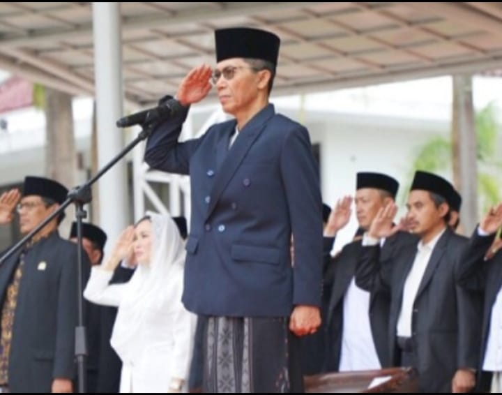 Peringatan Hari Santri di Batam, Wali Kota dan Wakil Wali Kota Batam Tampil Beda   